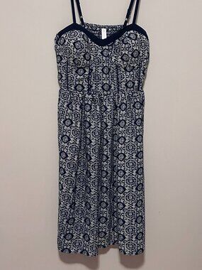 Paisley Geometric Skater Dress - Xhilarathon - Size: XS / Color: White, Navy